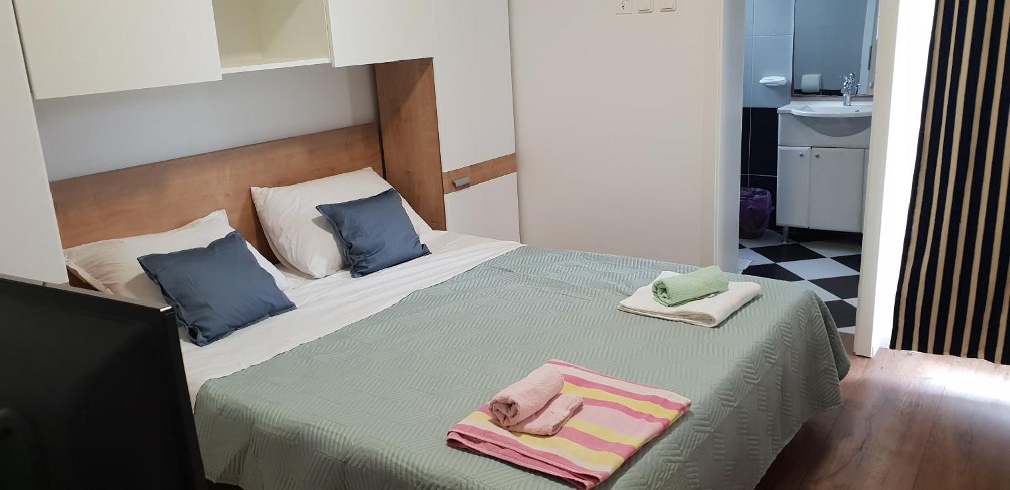 Kuca Pecine Bed & Breakfast เมทายนา ภายนอก รูปภาพ